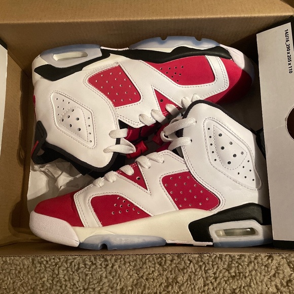 Jordan 6 retro (GS) - Picture 1 of 4